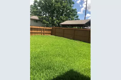 8311 Chelsea Bend Court, Houston, TX 77083 - Photo 16