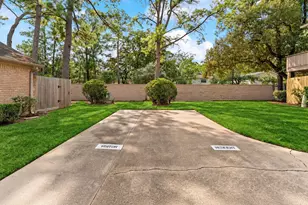 16963 Chapel Pines Dr, Spring, TX 77379 - Photo 2