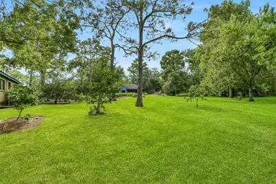 1102 Cowards Creek Drive, Friendswood, TX 77546 - Photo 26