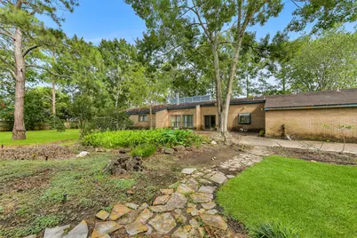 1102 Cowards Creek Drive, Friendswood, TX 77546 - Photo 22