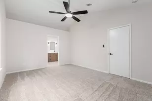 79 N Pathfinders Cir, The Woodlands, TX 77381 - Photo 26