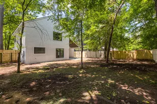 79 N Pathfinders Cir, The Woodlands, TX 77381 - Photo 10