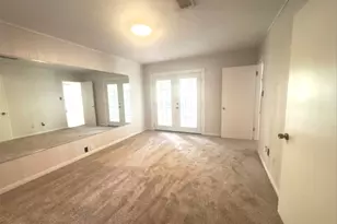 719 E Wildwood Dr, Village Mills, TX 77663 - Photo 8