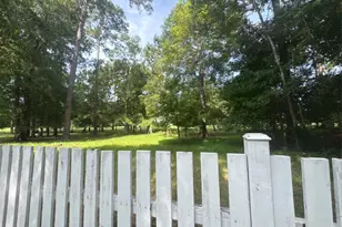 719 E Wildwood Dr, Village Mills, TX 77663 - Photo 30