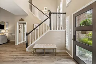 1402 N Pine Orchard Dr, Pearland, TX 77581 - Photo 2