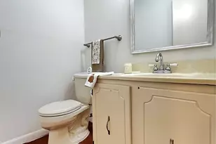 8101 Amelia Rd, Houston, TX 77055 - Photo 12