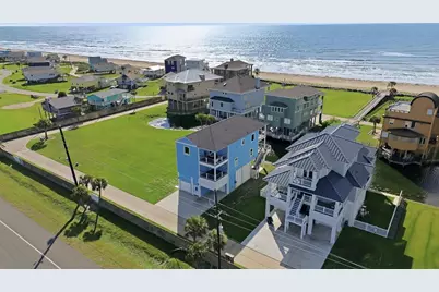 18 Blue Heron Circle, Jamaica Beach, TX 77554 - Photo 1