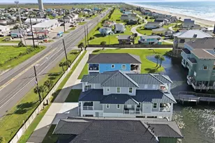 18 Blue Heron Cir, Jamaica Beach, TX 77554 - Photo 26