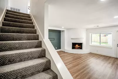 8207 Langdon Lane, Houston, TX 77036 - Photo 24