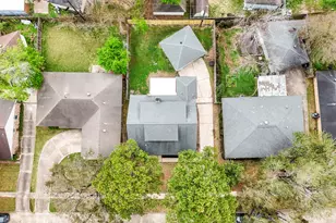 8207 Langdon Ln, Houston, TX 77036 - Photo 32