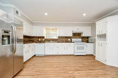 1907 Lafferty Road, Pasadena, TX 77502 - Photo 6