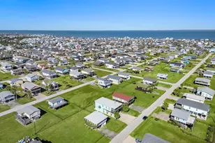 4202 Hardin Dr, Galveston, TX 77554 - Photo 26