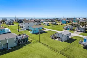 4202 Hardin Dr, Galveston, TX 77554 - Photo 36