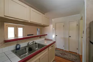 418 Garland Dr, Lake Jackson, TX 77566 - Photo 10