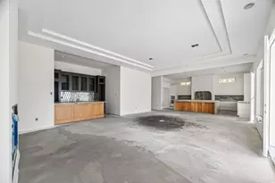 316 W 30th St, Houston, TX 77018 - Photo 16