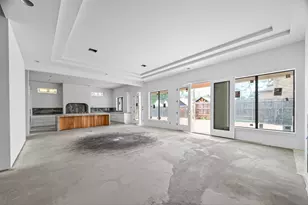 316 W 30th St, Houston, TX 77018 - Photo 18