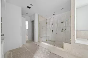 316 W 30th St, Houston, TX 77018 - Photo 40