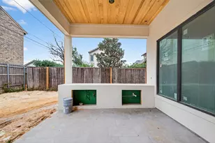 316 W 30th St, Houston, TX 77018 - Photo 46