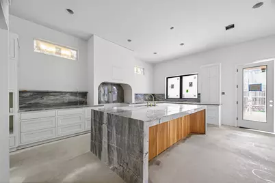 316 W 30th Street, Houston, TX 77018 - Photo 4