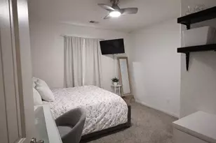 250 7th St, Hempstead, TX 77445 - Photo 18