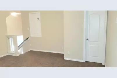 8723 W Crescent Lake Circle, Baytown, TX 77521 - Photo 22