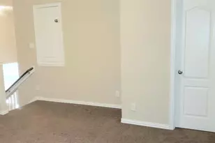 8723 W Cres Lake Cir, Baytown, TX 77521 - Photo 22