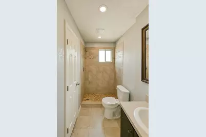 1102 Ann #1, Pasadena, TX 77506 - Photo 4