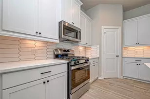 316 N Spotted Fern Dr, Montgomery, TX 77316 - Photo 12