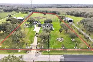 10302 Hanselman Rd, Manvel, TX 77578 - Photo 1