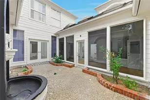 15827 Foxgate Rd, Houston, TX 77079 - Photo 14