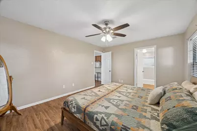 6915 Redwood Falls Drive, Pasadena, TX 77505 - Photo 20