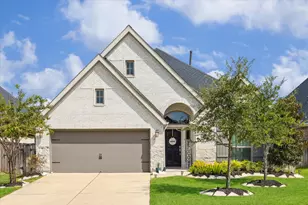 28710 Wildthorne Ct, Katy, TX 77494 - Photo 4
