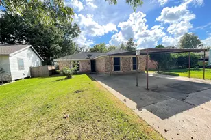 1212 Avenue M, South Houston, TX 77587 - Photo 2