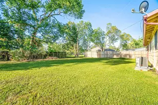 8318 Nyssa St, Houston, TX 77078 - Photo 18