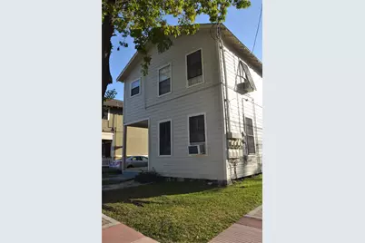 2502 Saltus Street #2, Houston, TX 77003 - Photo 2