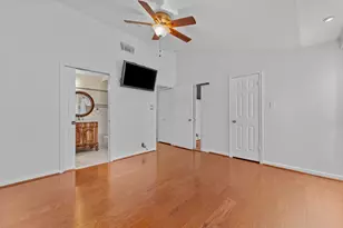 3300 Bellefontaine St, Houston, TX 77025 - Photo 12