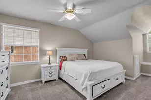 4306 Towering Oak Ct, Houston, TX 77059 - Photo 32