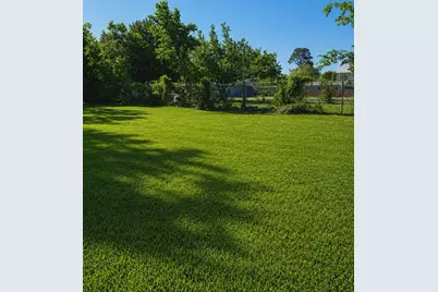 4115 Billingsley Street, Houston, TX 77009 - Photo 6