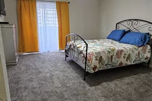 9505 Windswept Ln, Houston, TX 77063 - Photo 10