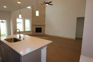 21402 Villa Spruce Ln, Tomball, TX 77377 - Photo 4