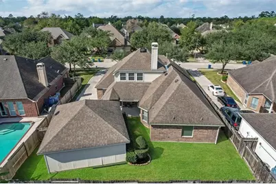 13610 Popes Creek Lane, Houston, TX 77044 - Photo 22