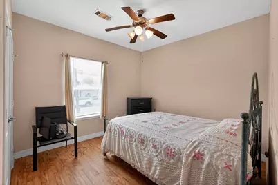 435 Holly Street, Bridge City, TX 77611 - Photo 10