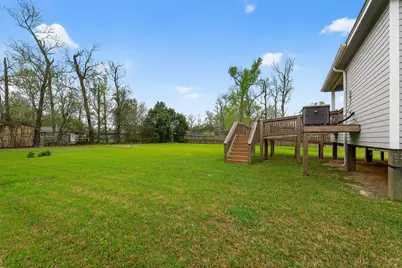 435 Holly Street, Bridge City, TX 77611 - Photo 2