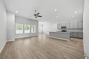 3919 Sugardale St, Baytown, TX 77521 - Photo 6
