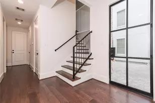 3821 N Braeswood Blvd, Houston, TX 77025 - Photo 2