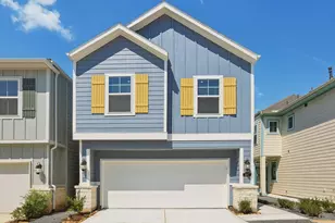 567 Avisa Dr, Kemah, TX 77565 - Photo 1