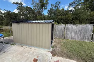 9838 Camay Dr, Houston, TX 77016 - Photo 20