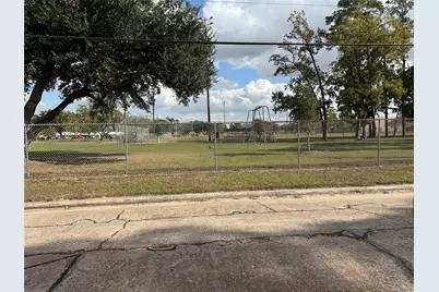 9838 Camay Drive, Houston, TX 77016 - Photo 24