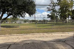 9838 Camay Dr, Houston, TX 77016 - Photo 24