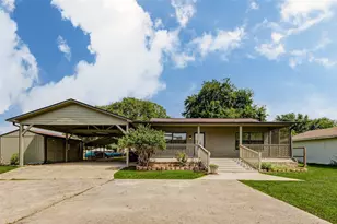 12889 Point Dr, Willis, TX 77318 - Photo 2